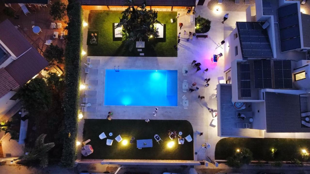 Tipino Hotell Pizzolungo Exteriör bild